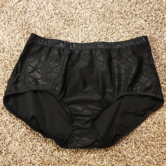 Blackmilk Other - Blackmilk Mermaid Midnight HW Booty Shorts